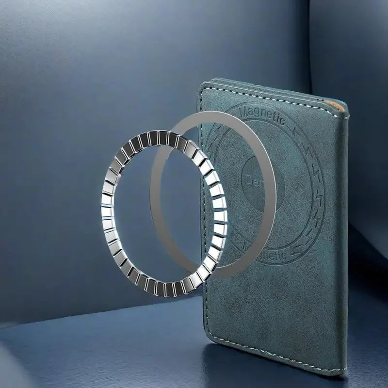 Magnetic Card Holder for Smartphones ⎜ Leather Case with Magsafe Technology and Space for Cards