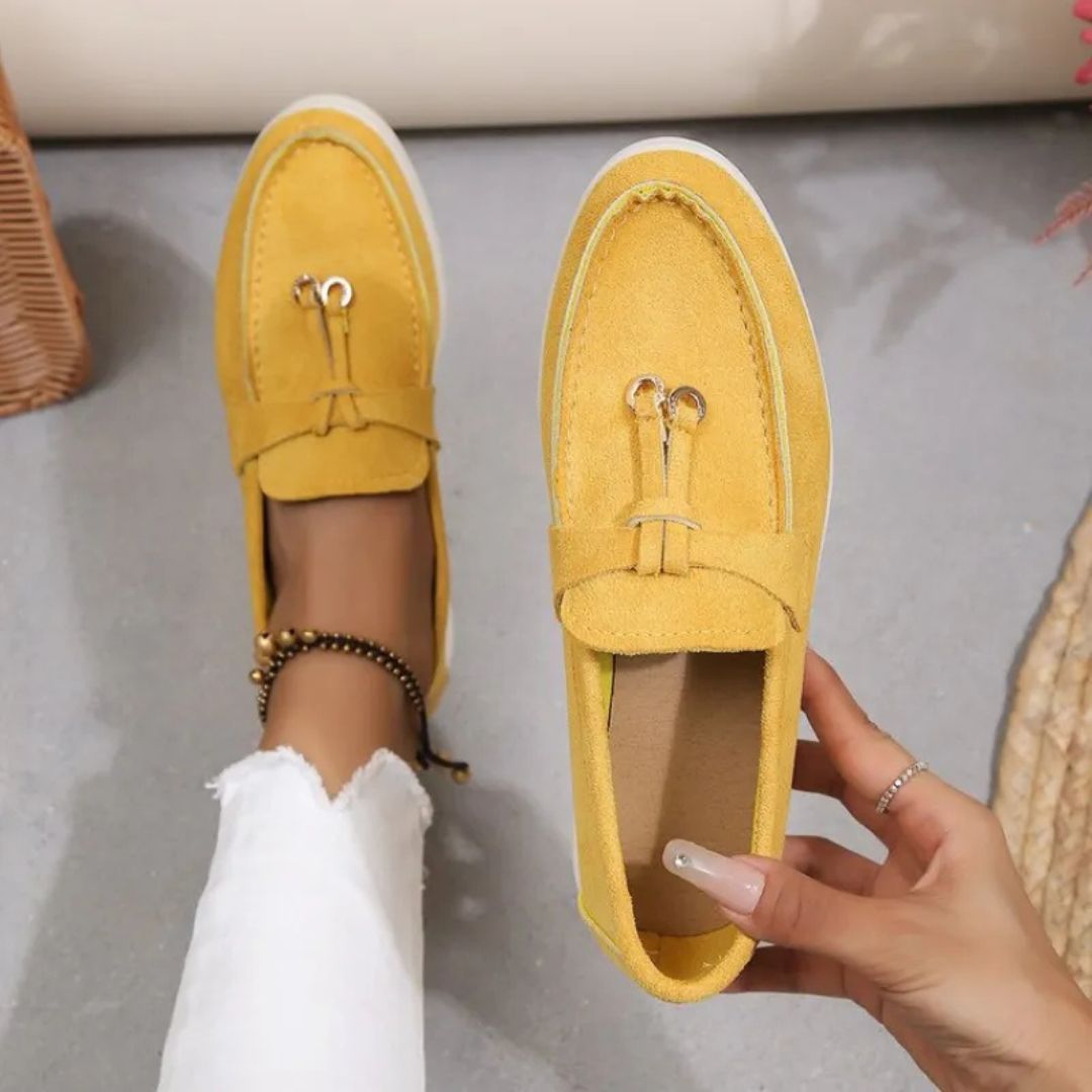 Slip - on Loafers for Women ⎜ Fashionable Moccasins with a Comfortable Elasticated Strap and Elegant Look