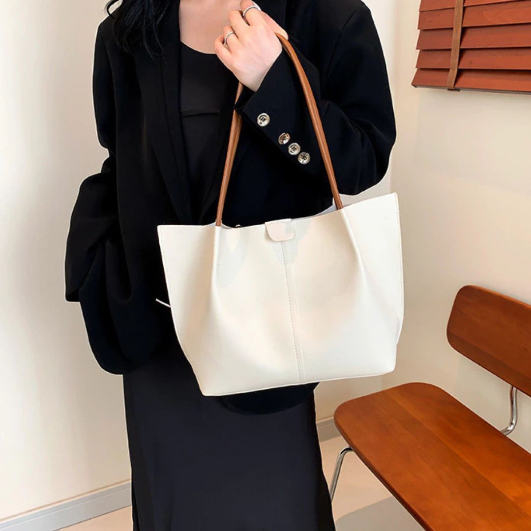 Retro Two - Piece Set ⎜ Elegant Bag with Practical Cosmetic Bag and Plenty of Storage Space