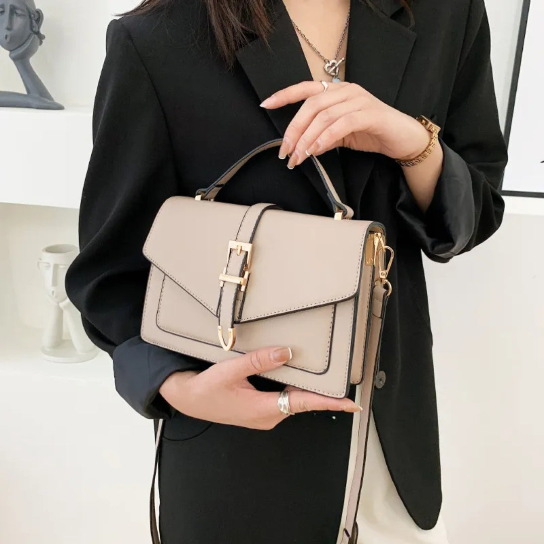 Shoulder Bag for Women ⎜ Elegant Handbag with Golden Buckle and Adjustable Strap