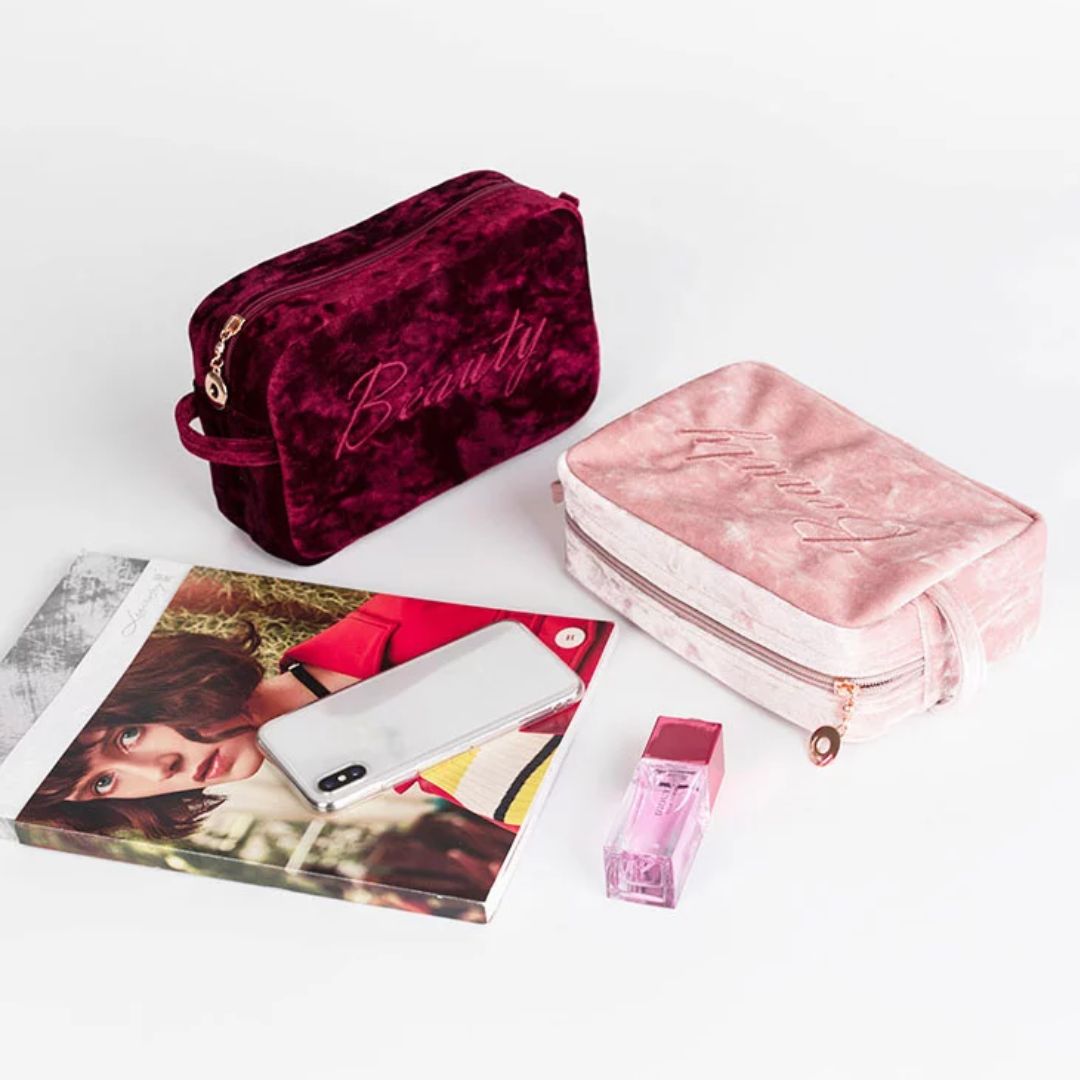 Cosmetic Bag for Women ⎜ Spacious and Portable Design with Soft Fabric and Practical Interior Organisation