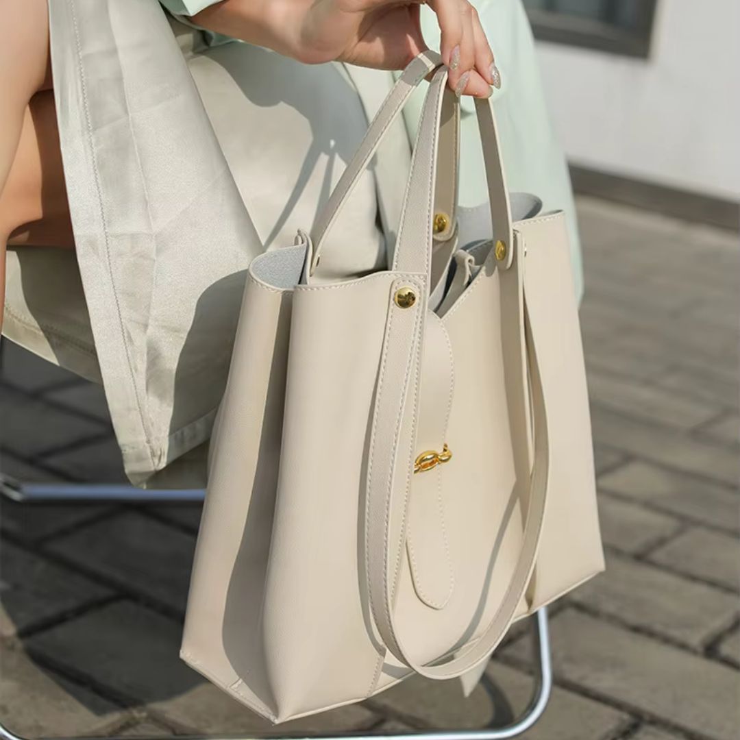Large Tote Bag for Women ⎜ High - Quality Design Made From Genuine Leather with a Spacious Interior