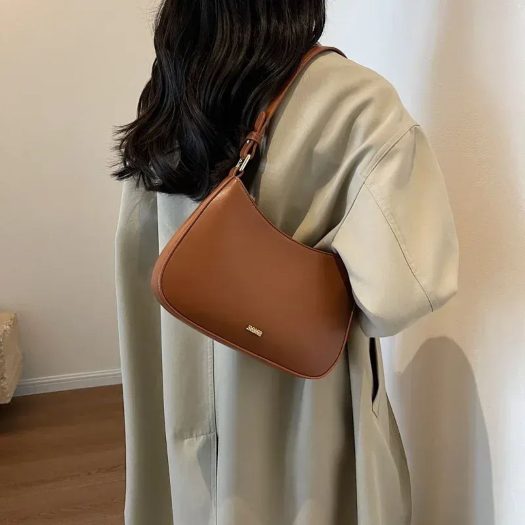 Fashionable Shoulder Bag for Women ⎜ Elegant Shoulder Bag Made From High - Quality Leather with a Practical Shape