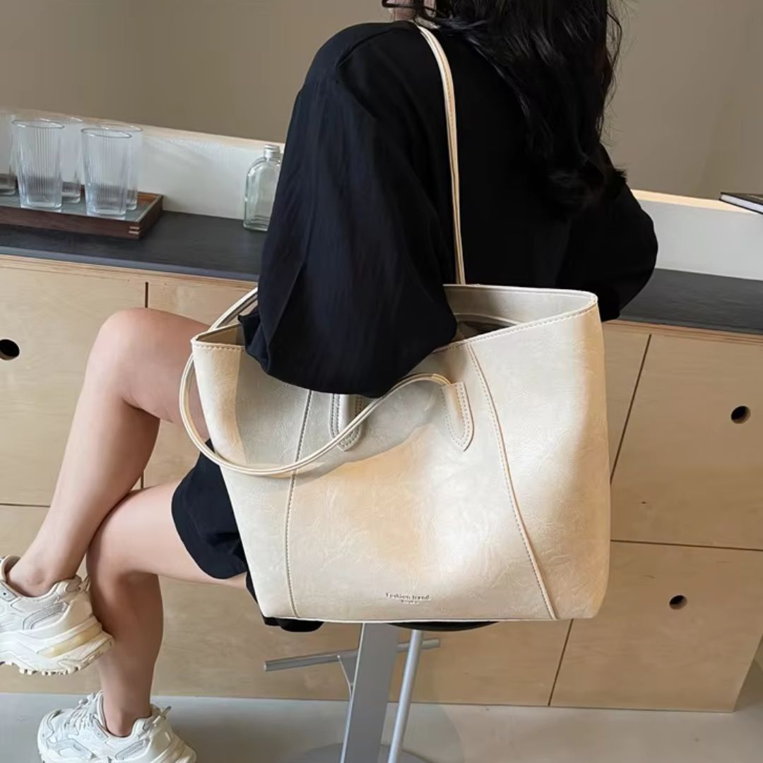 Women's Bag ⎜ Large Elegant Carrier Bag for Everyday Use