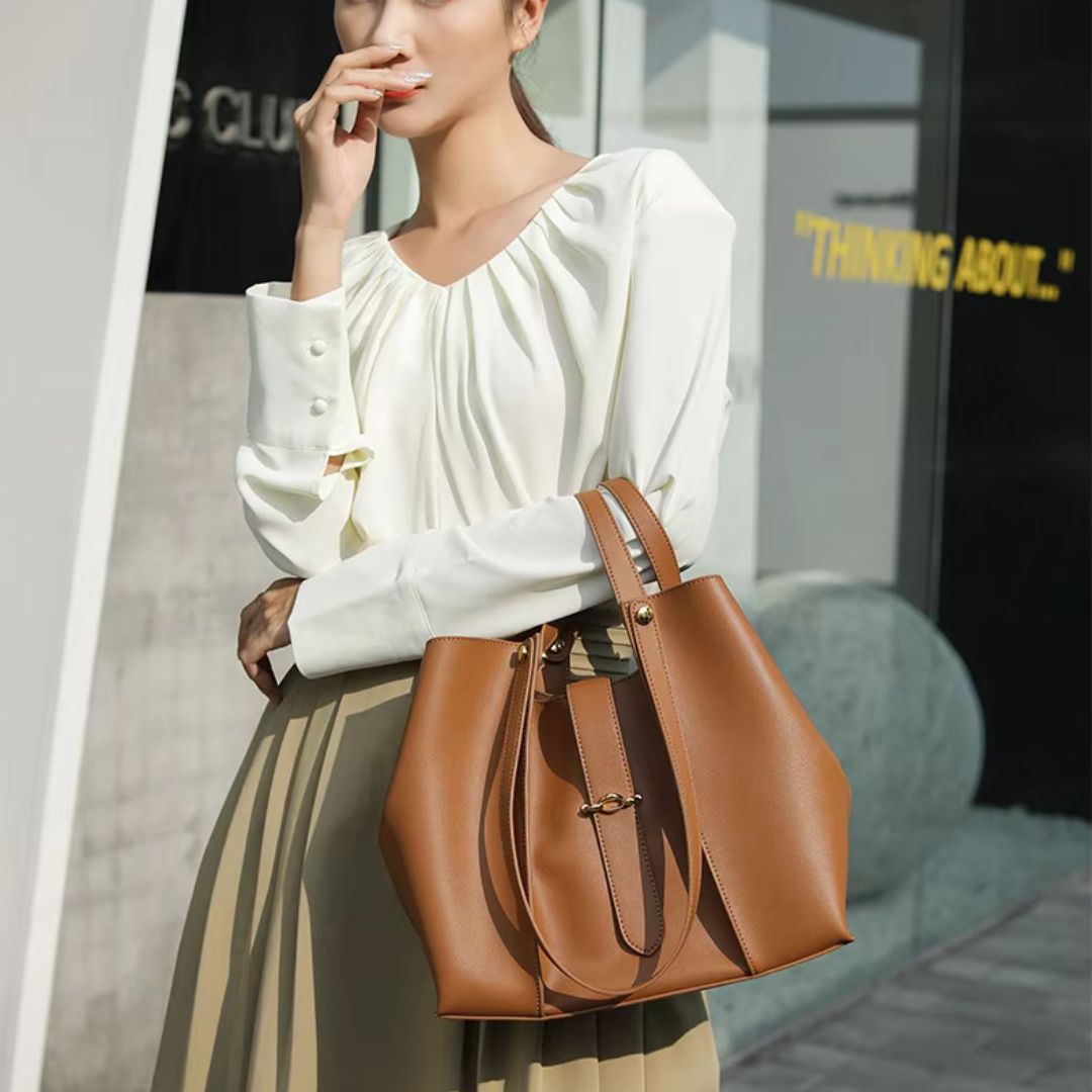 Large Tote Bag for Women ⎜ High - Quality Design Made From Genuine Leather with a Spacious Interior