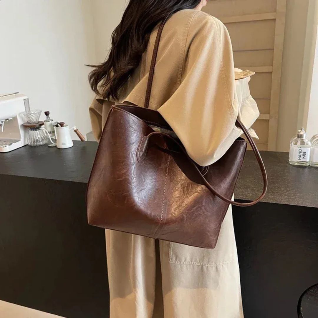 Women's Bag ⎜ Large Elegant Carrier Bag for Everyday Use