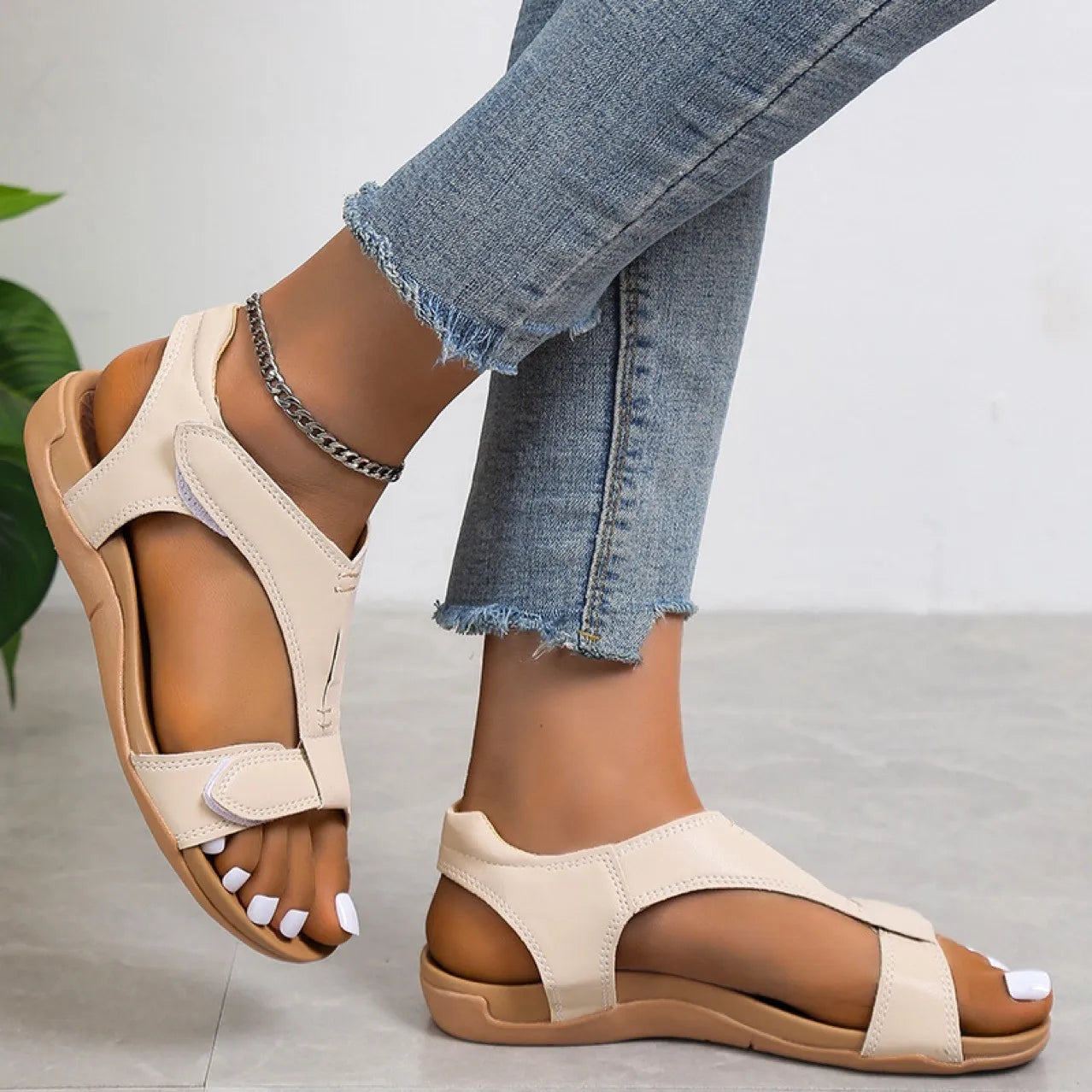 Women's Comfort Sandals ⎜ Flat Summer Shoes with Velcro Fastening and Cushioned Sole for Everyday Wear & Leisure