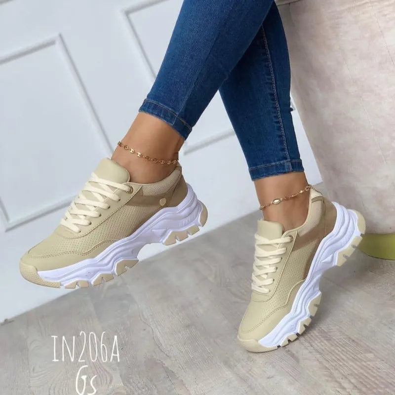 Women's Platform Trainers ⎜ Comfortable Shoes with a Classic Design and Fashionable Sole for Everyday Wear