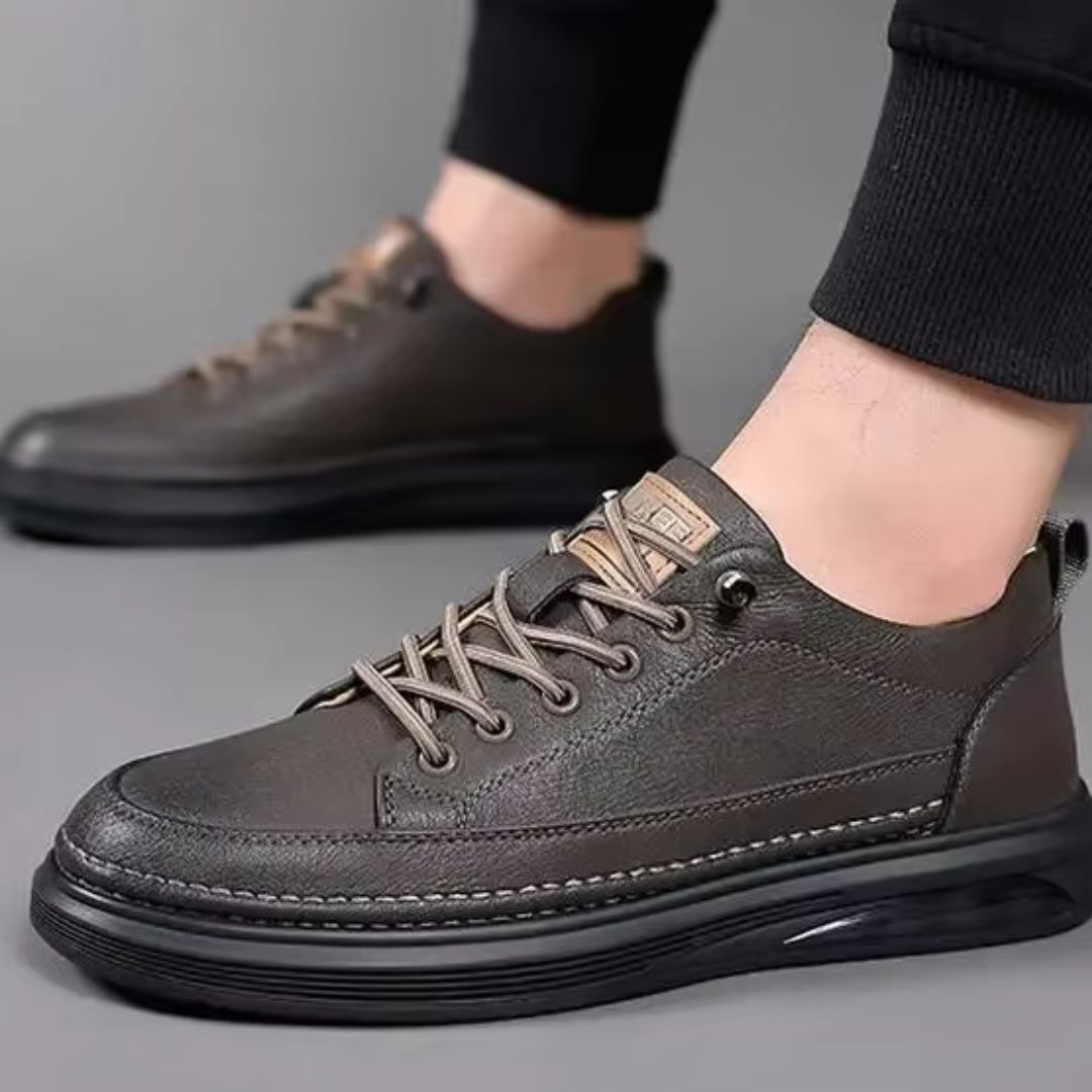Men's Sneakers ⎜ Comfortable Sports and Leisure Shoes Made From Leather with a Cushioned Sole