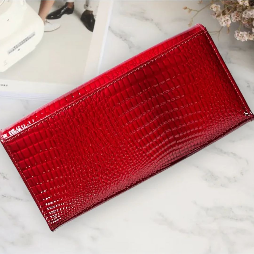Women's Wallet in Crocodile Look ⎜ Elegant Long Wallet with Snap Fastener and Many Compartments