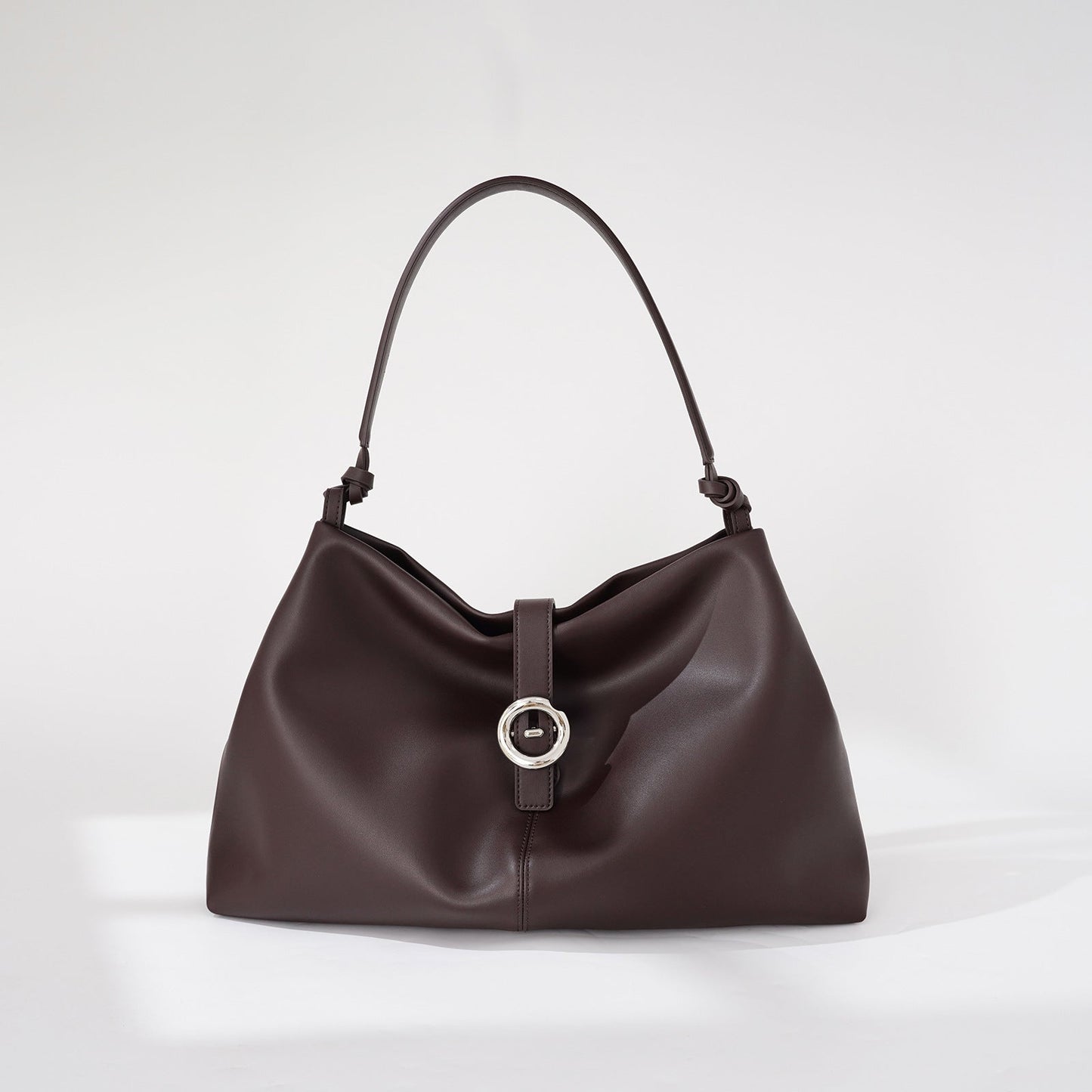 Large Shoulder Bag for Women ⎜ Stylish Shoulder Bag with an Elegant Design and Practical Ring Fastening