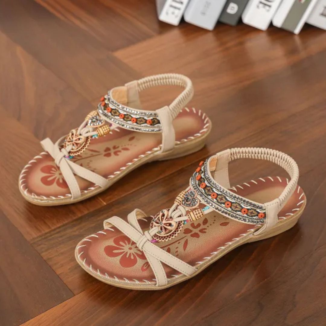 Women's Flat Sandals ⎜ Comfortable Summer Shoes with Floral and Rhinestone Decor for Everyday Wear & Beach