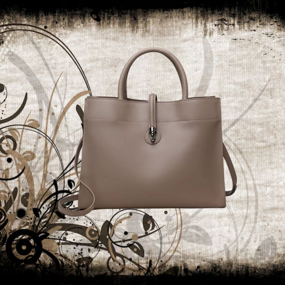 Leather Handbag with Shoulder Strap ⎜ Classic Design and Generous Storage Space for Everyday Use