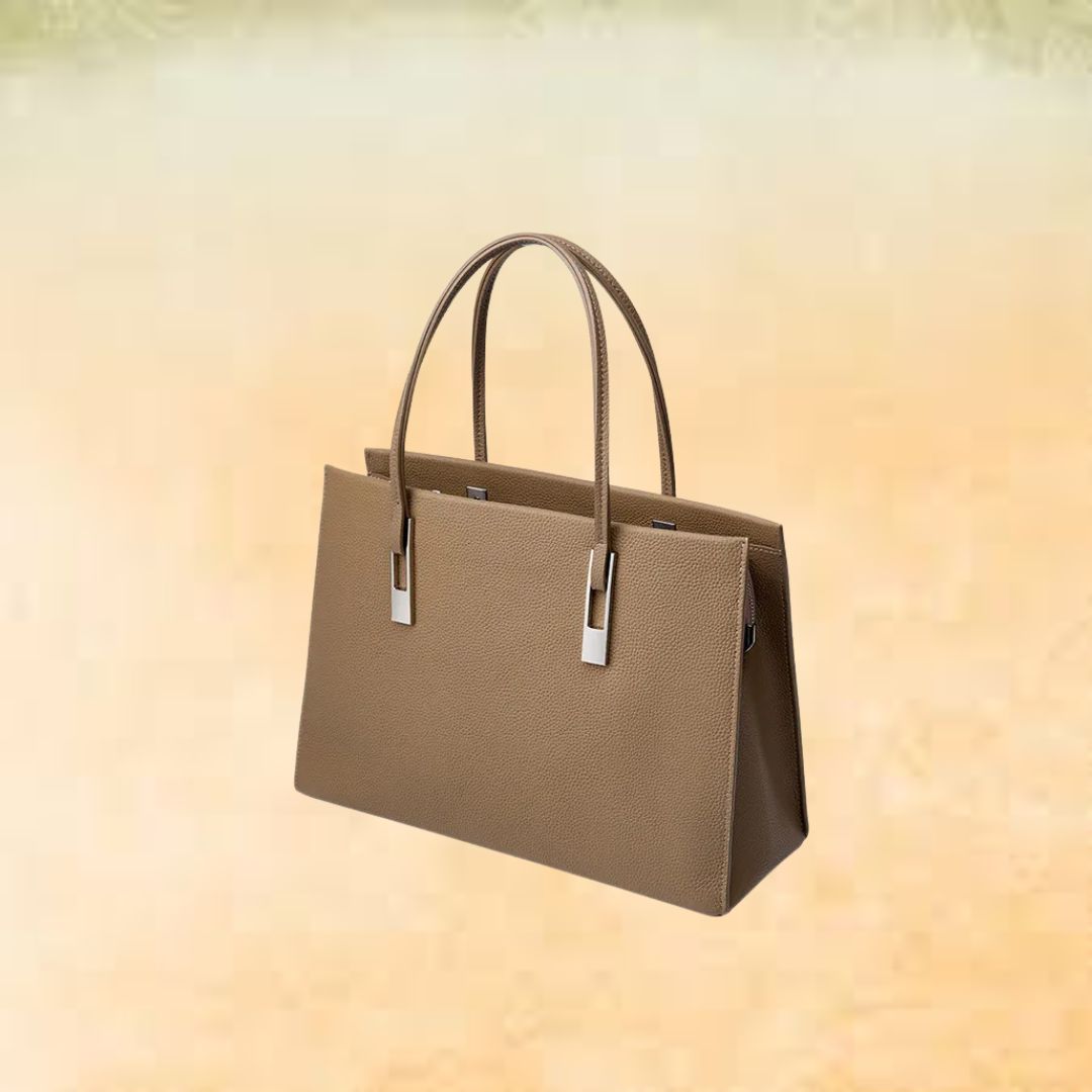 Large Leather Shopper Bag for Women ⎜ Spacious Companion with an Elegant Look and Practical Carrying Handles