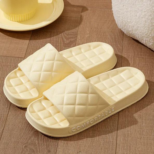 Men's Slippers for Summer ⎜ Comfortable Bathing Shoes with Soft , Non - Slip Sole Design