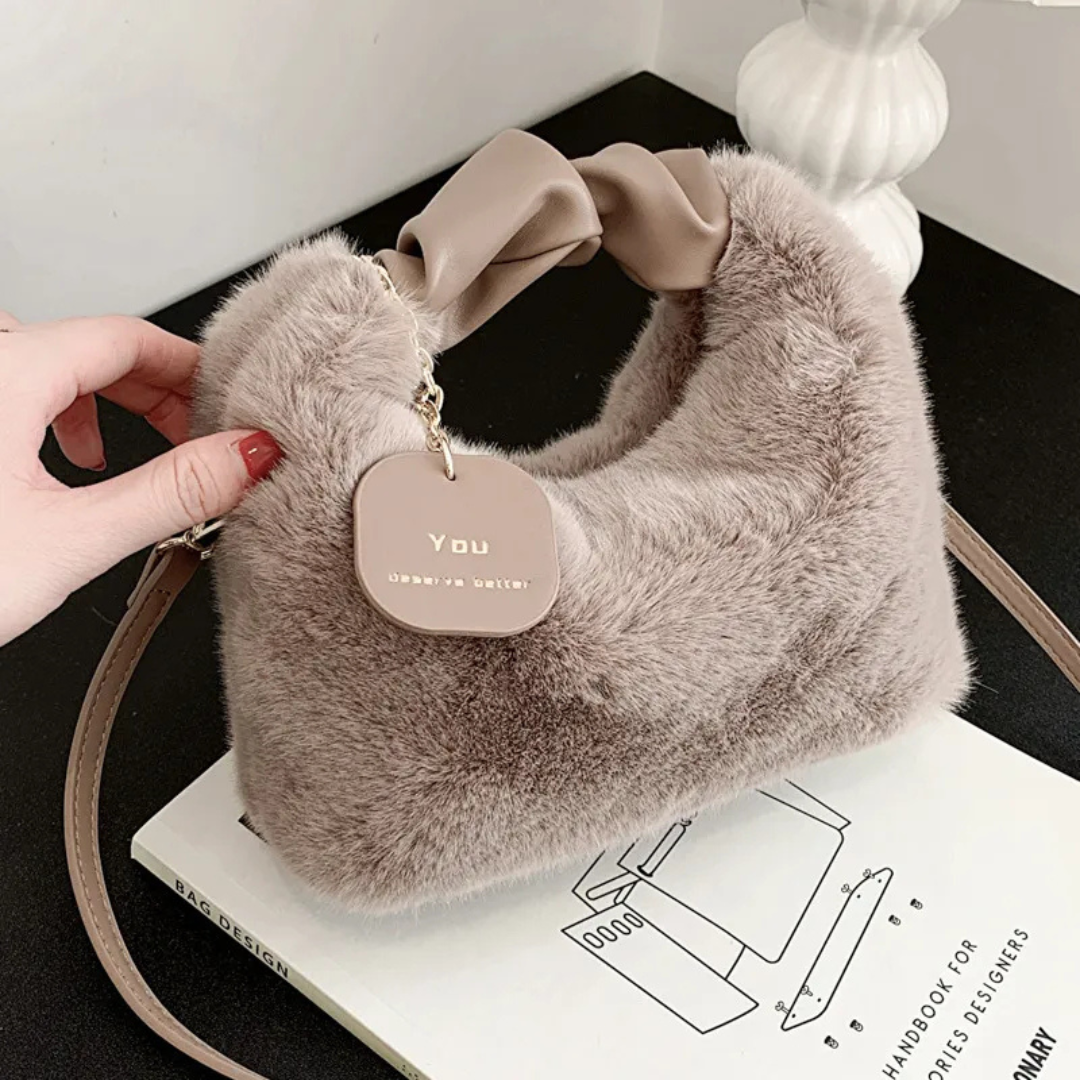 Plush Bag for Women ⎜ Cosy Winter Tote Bag