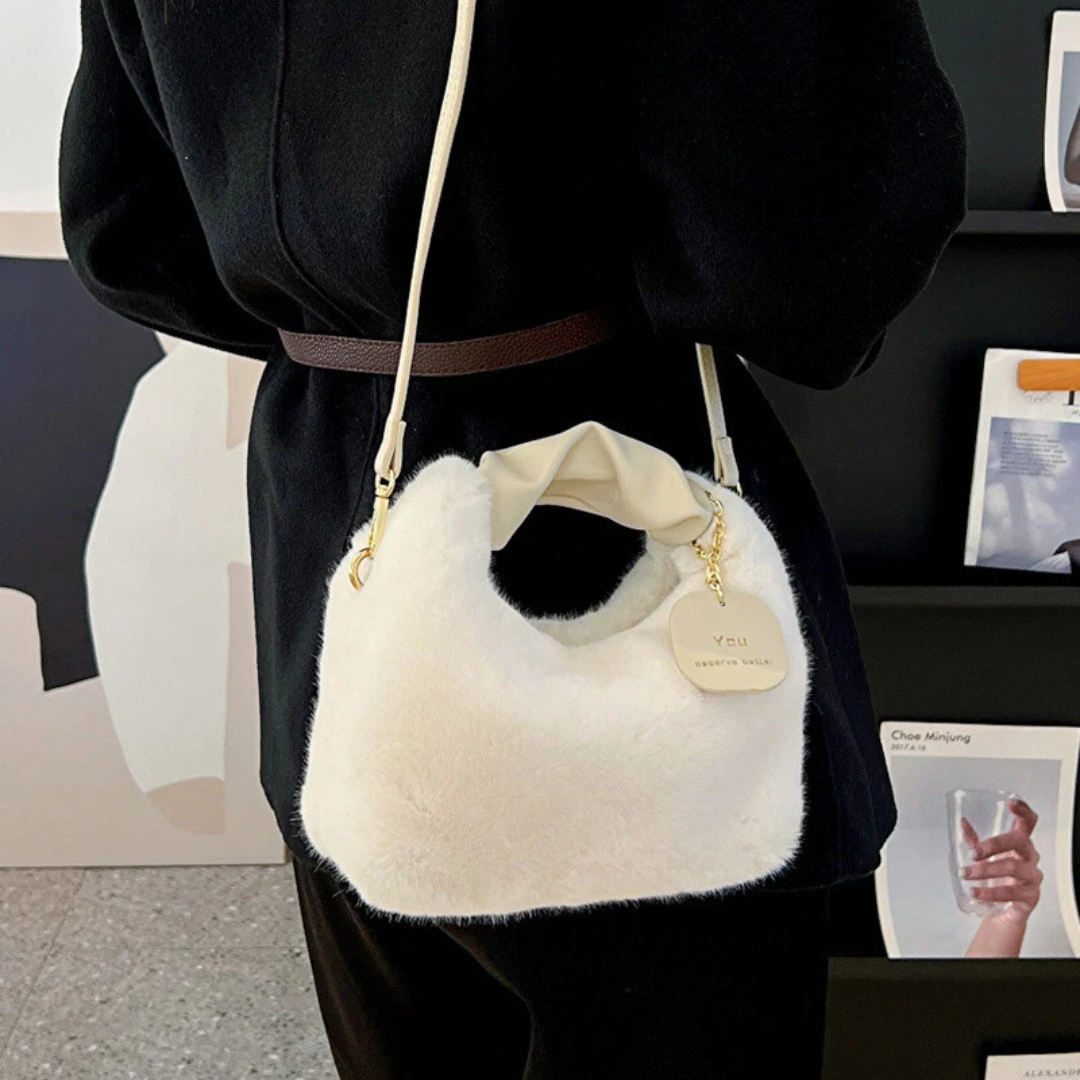 Plush Bag for Women ⎜ Cosy Winter Tote Bag