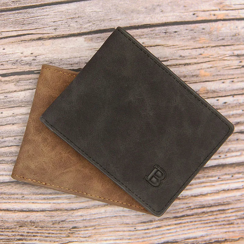 Men's Wallet Made From Vintage Leather ⎜ Slim Wallet with Card Slots and Zip Compartment