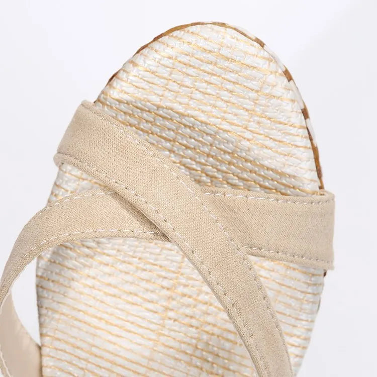 Women's Wedge Sandals with Cross Straps ⎜ Comfortable Summer Shoes with a Raffia Sole and Open Toe Section