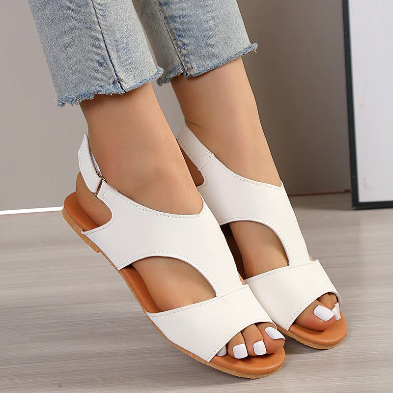 Women's Flat Sandals ⎜ Comfortable Shoes with Straps and an Open Toe Area for a Casual Look