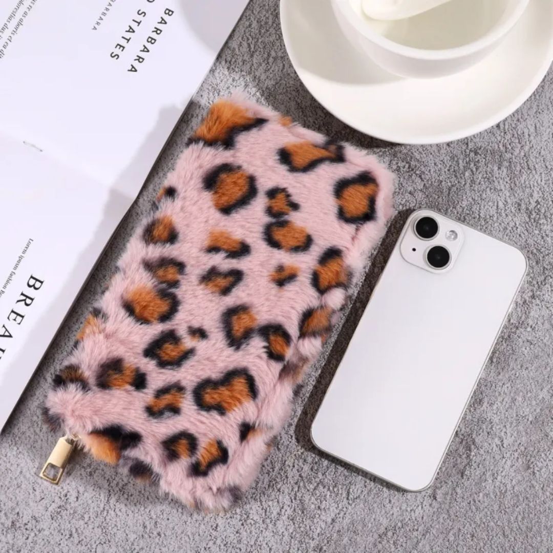 Women's Wallet with Zip ⎜ Fluffy Leopard Look with Card and Coin Compartment