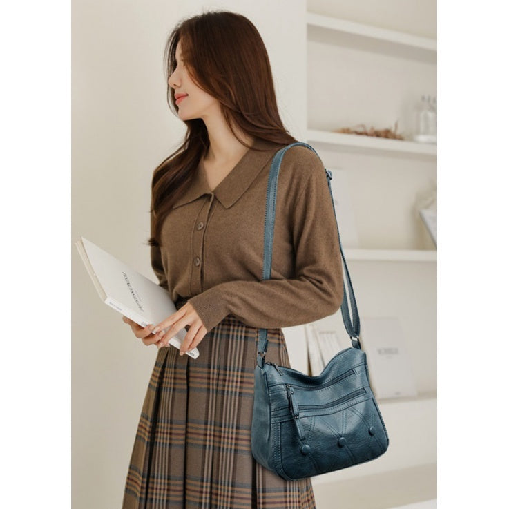 Large Shoulder Bag for Women ⎜ Versatile Bag with Zips and Stylish Design