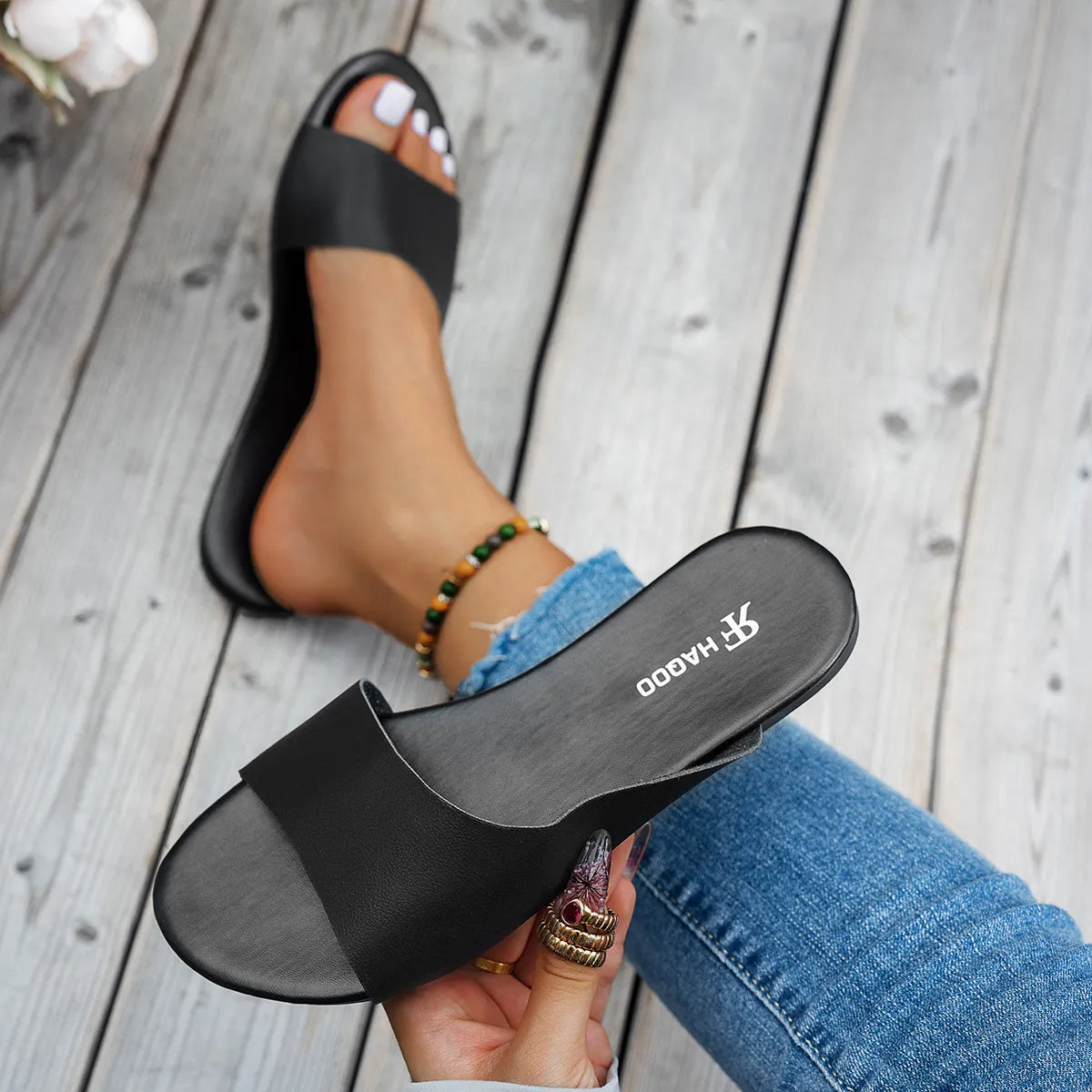 Women's Mules with an Open Toe ⎜ Flat Summer Shoes for the Beach, Holidays and Everyday Life