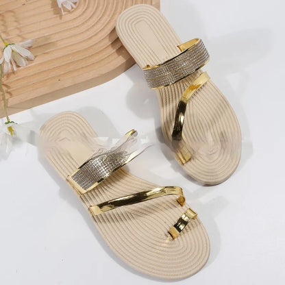 Women's Flat Toe Sandals ⎜ Elegant Summer Shoes with Rhinestone Heart and Glitter Strap for Beach & Leisure