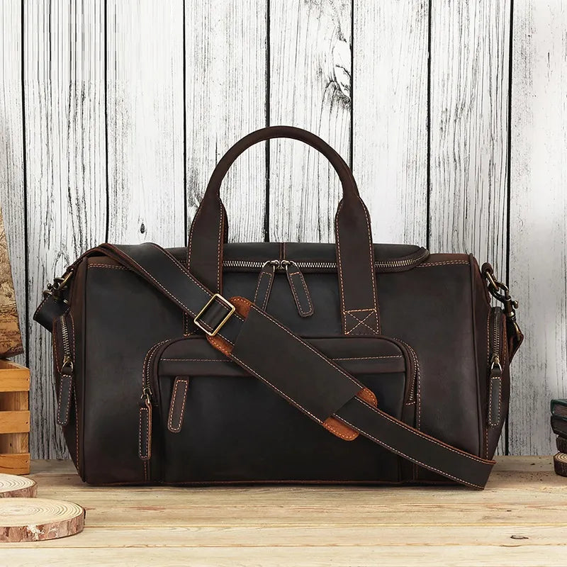 Leather Travel Bag ⎜ Large Capacity with Practical Shoulder Strap and Retro Design