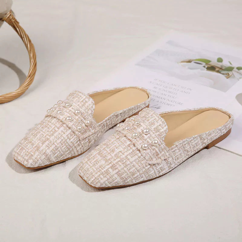 Elegant Flat Sandals for Women ⎜ Comfortable Shoes with Pearl Details for Stylish Casual Looks