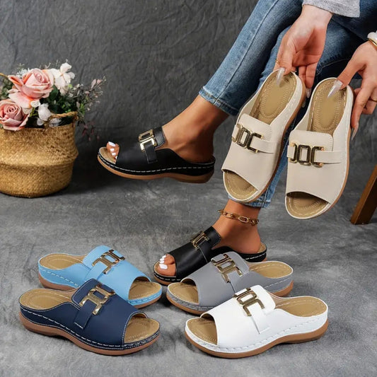 Platform Loafers for Women ⎜ Fashionable Wedges with a Chain Design and Thick Heel for Summer