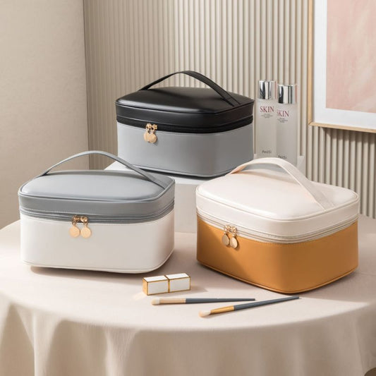 Cosmetics Bag for Women ⎜ Multifunctional Bag with Large Capacity and Waterproof Material