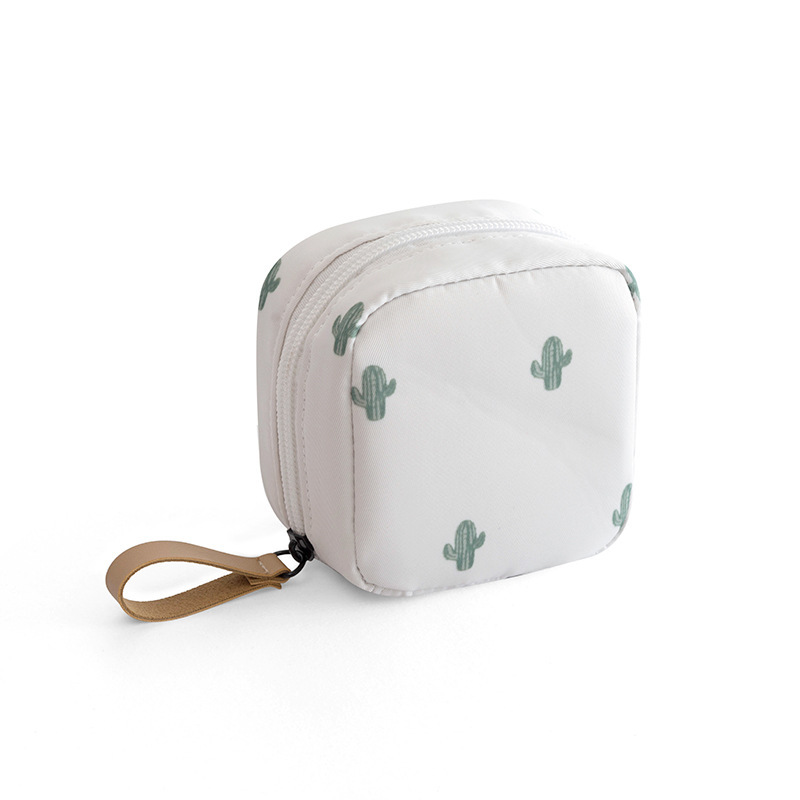 Cosmetics Bag for Women ⎜ Simple Make - Up Bag with Zip and Practical Storage