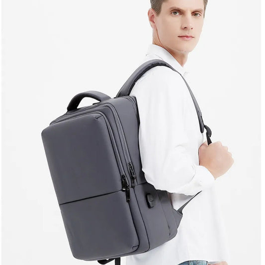 Business Backpack ⎜ Laptop Carrier with Practical Storage Space
