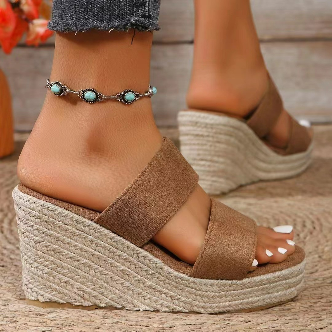 Wedge Heel Slippers for Women ⎜ Summery Sandals with Rope Sole and Comfortable Double Strap