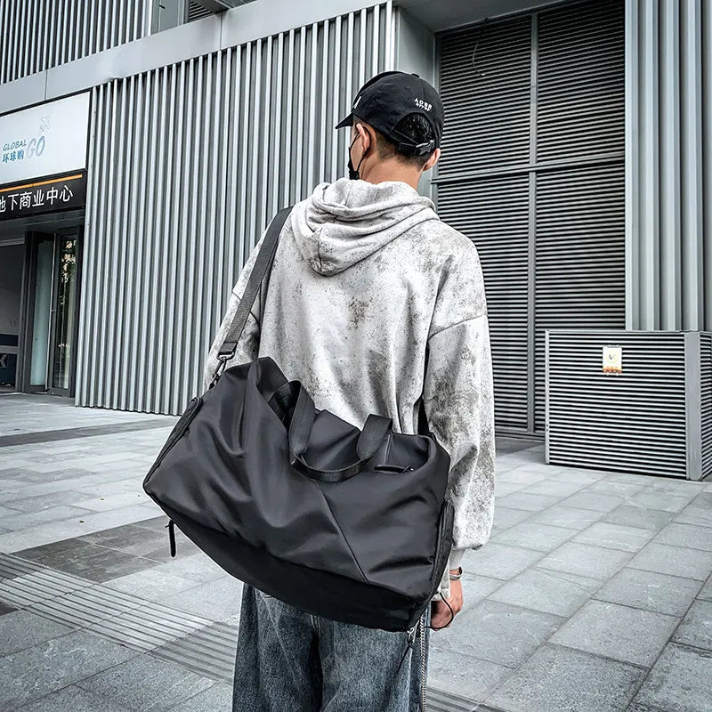 Women's Sports Bag ⎜ Lightweight Travel Bag with Wet Compartment and Practical Outer Pocket for Yoga and Fitness