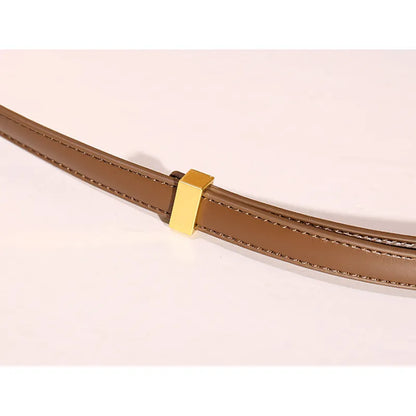 Classic Leather Shoulder Bag ⎜ Elegant Accessory with Gold Buckle for Stylish Appearances