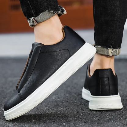 Men's Trainers ⎜ Breathable Leather Shoes with Elasticated Laces for Comfortable Wear