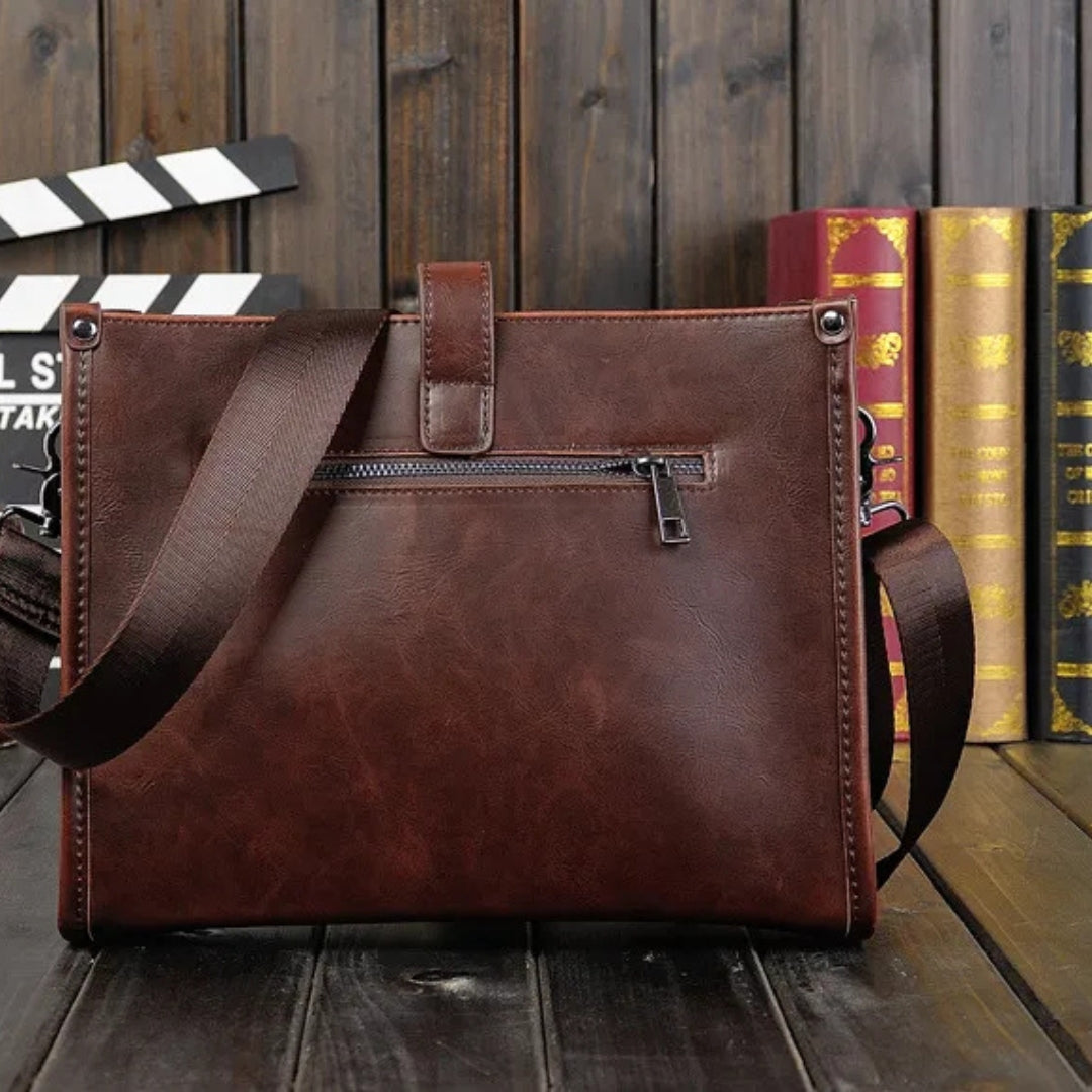 Shoulder Bag for Men ⎜ Retro Shoulder Bag Made of Faux Leather in Landscape Format with Magnetic Fastener