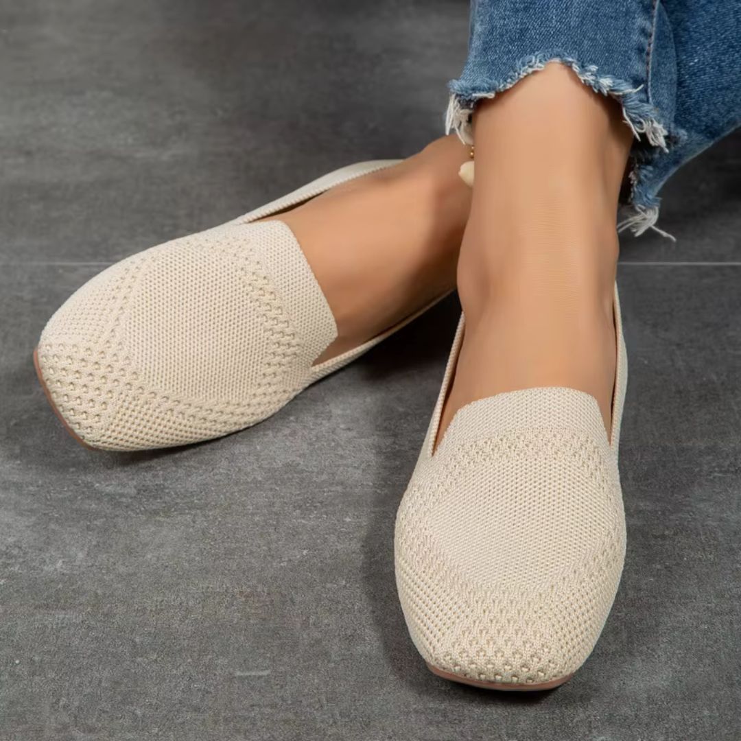 Loafers for Women ⎜ Comfortable Flats Made From Breathable Fabric with a Modern Design and Flat Sole