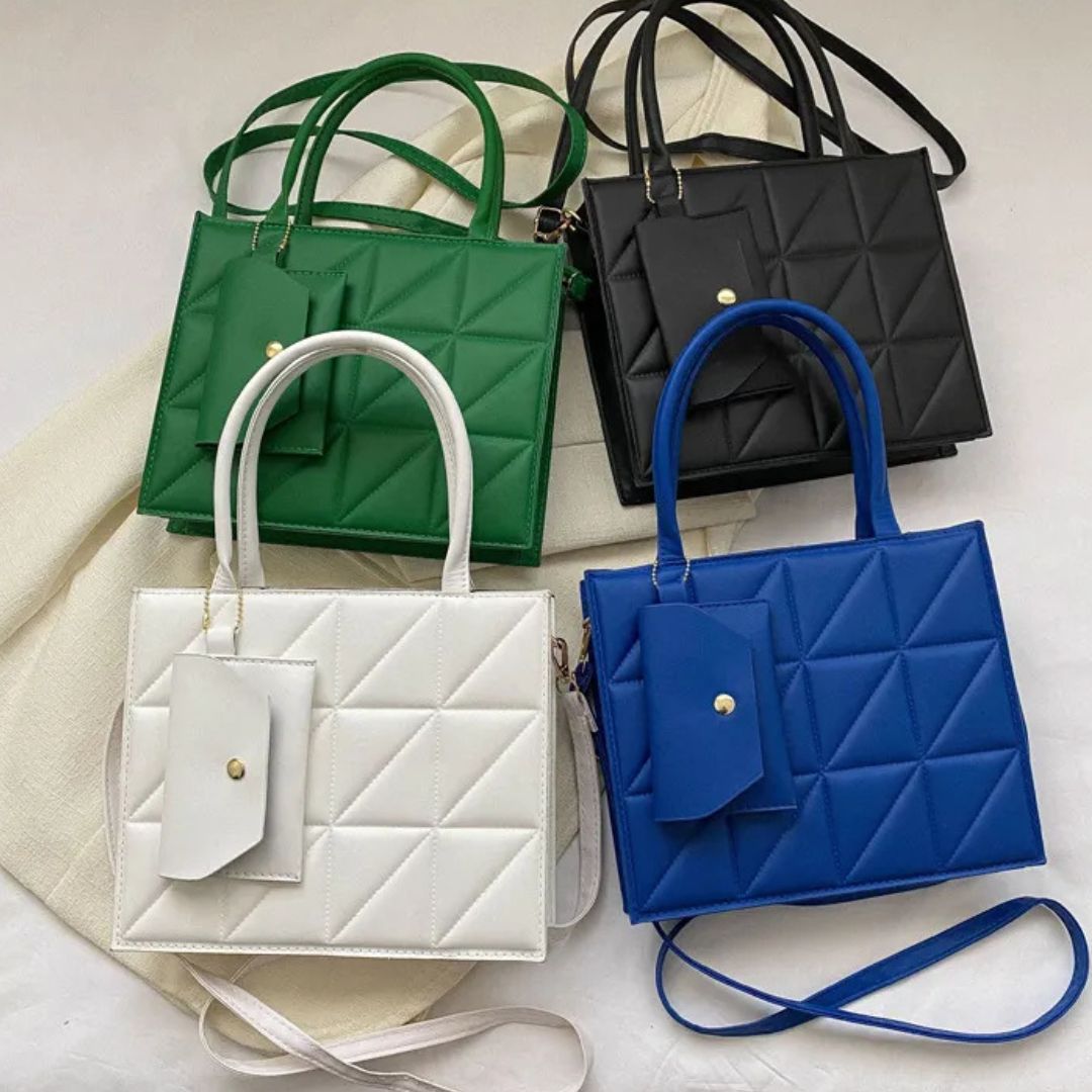 Fashionable Handbag with Square Embossing ⎜ Stylish Shoulder Bag with Practical Card Holder