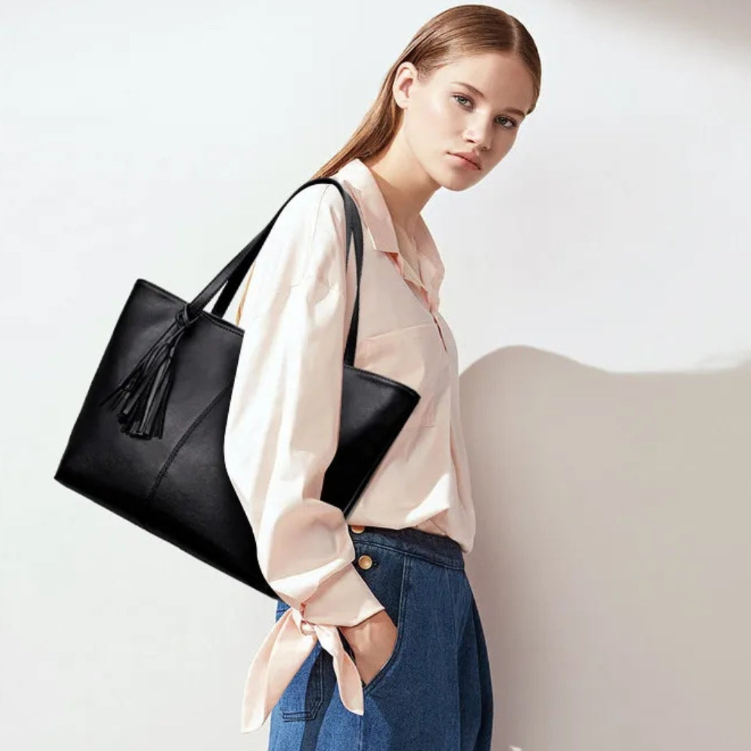 Leather Bag for Women ⎜ Spacious Tote Bag with Tassel Details
