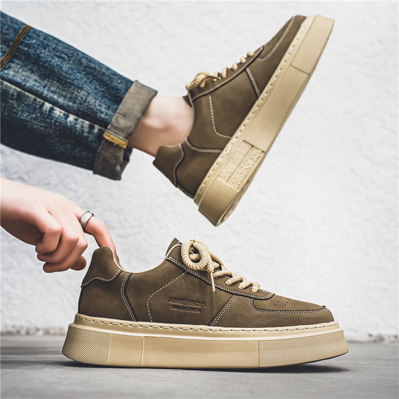 Men's Sneakers ⎜ Non - Slip Platform Shoes with Hard - Wearing Soles for Sporty Comfort