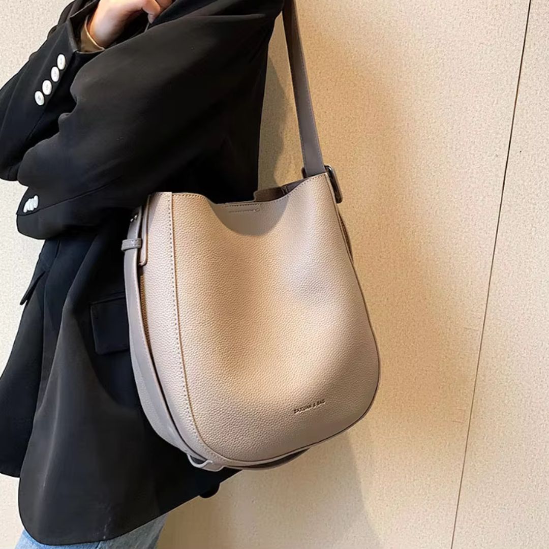 Crossbody Bucket Bag for Women ⎜ Simple Design with Adjustable Shoulder Strap and Practical Interior