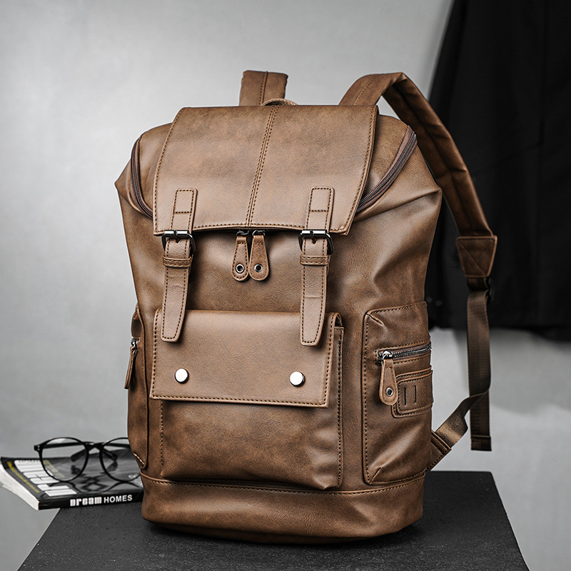 Retro Backpack for Men ⎜ Spacious Leather Backpack in a Casual Design for Everyday Life and Leisure