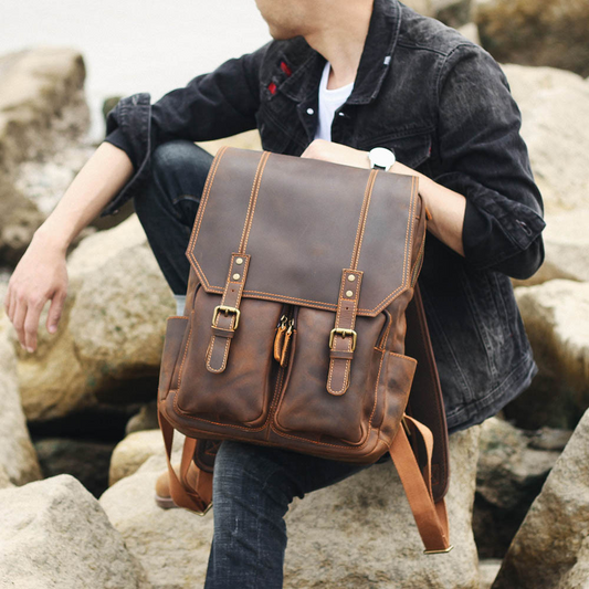 Vintage Leather Backpack for Men ⎜ Robust and Spacious Companion for Everyday Life and Travelling