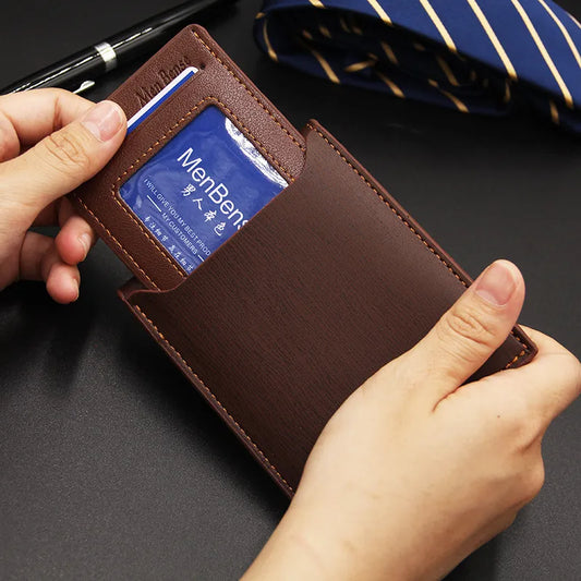Men's Wallet with Metal Corner ⎜ Elegant Short Shape with Card Slots