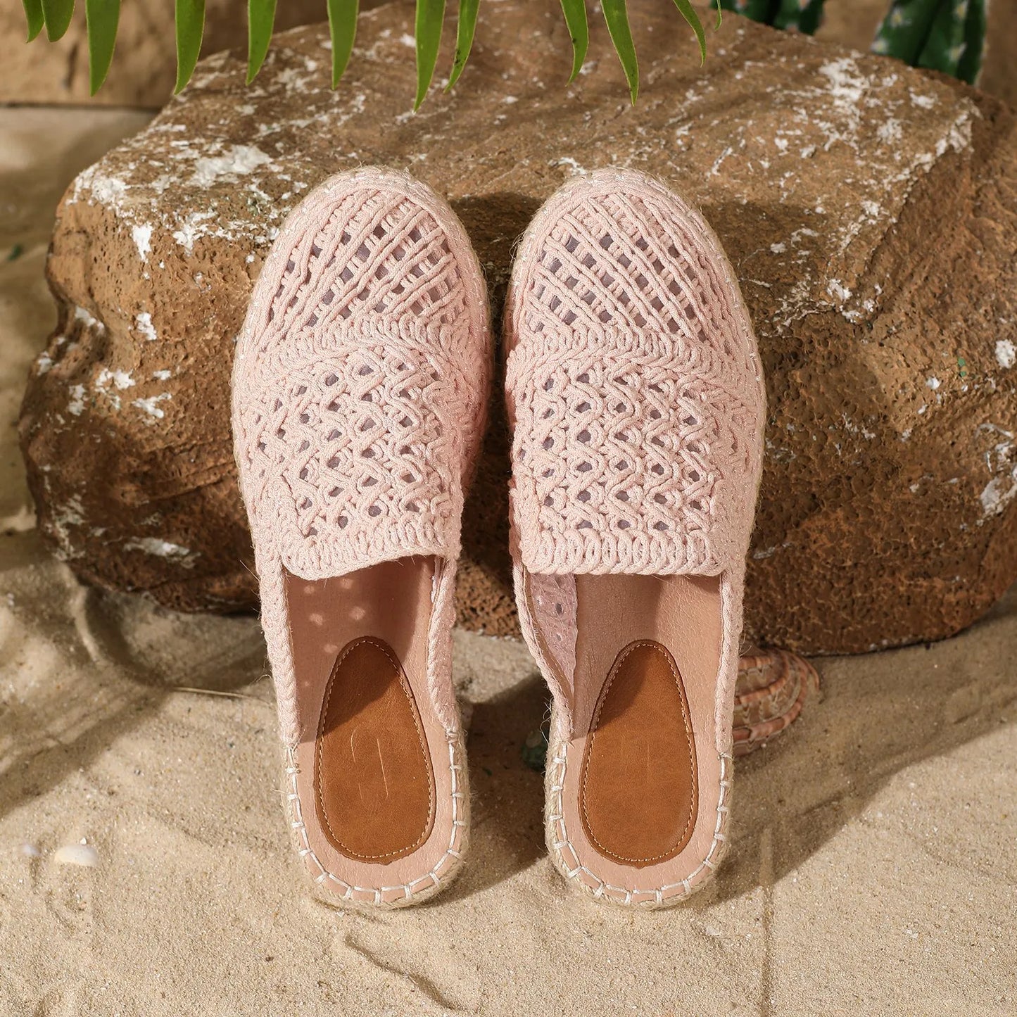 Women's Semi - Slip - on Shoes with Closed Toe ⎜ Airy Design and Comfortable Fit for Summer and Leisure