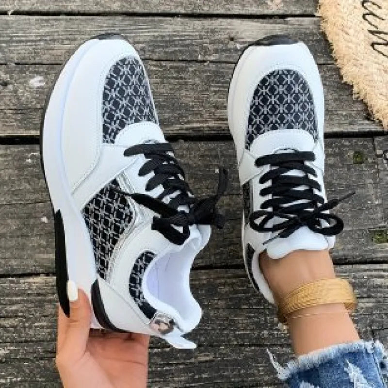 Women's Trainers ⎜ Fashionable Lace - Up Shoes with a Thick Sole and Elegant Accents for Everyday Wear