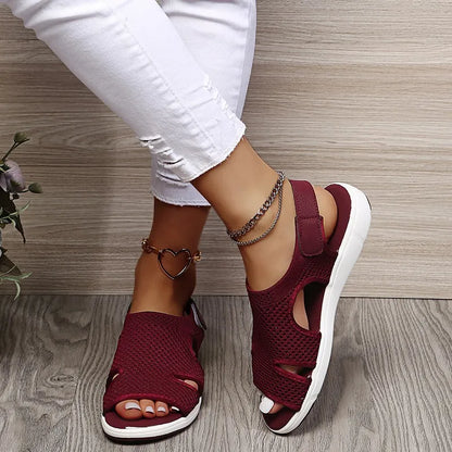 Women's Flat Sandals ⎜ Comfortable Shoes with Breathable Mesh Fabric and Fashionable Details